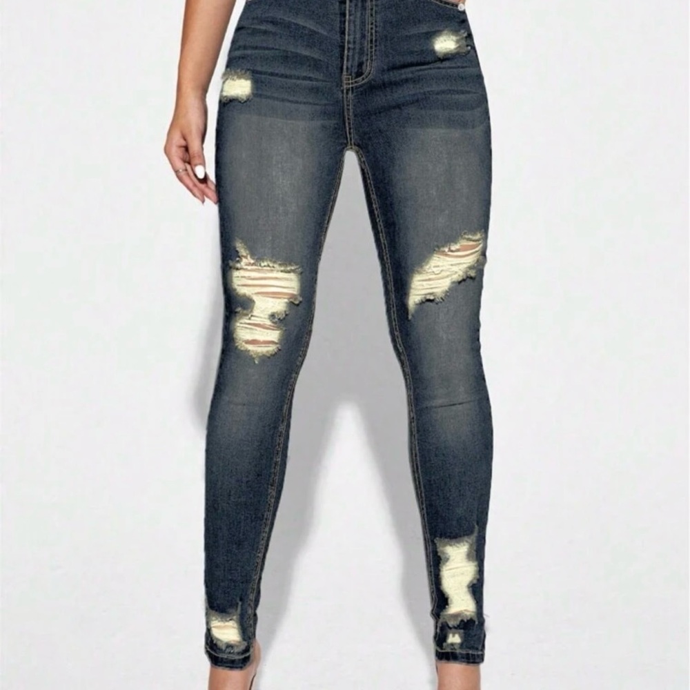 SHEIN Black High Rise Jeans Distressed Style